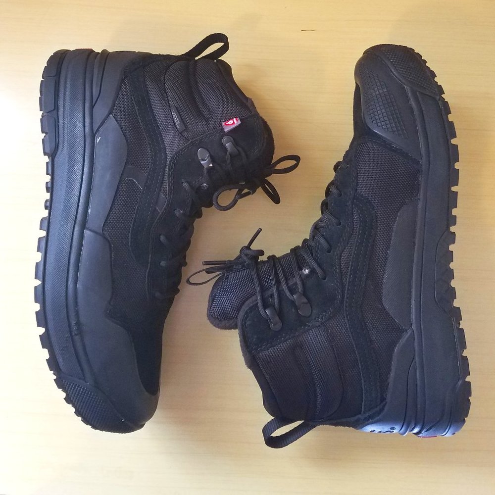 Vans Ultrarange Exo Hi MTE-2 Shoe, Men's 10.5
